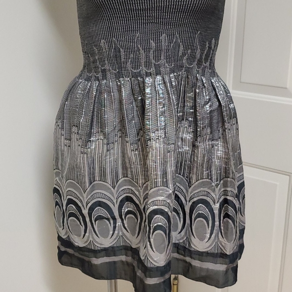 Max Studio Speciality Products Metallic Dress Whimsy Goth - Picture 3 of 4